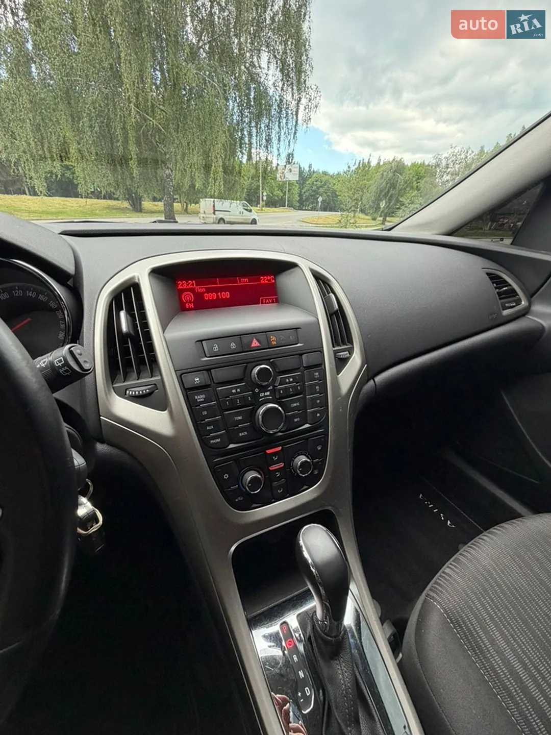 2011 Opel Astra - мініатюра 76