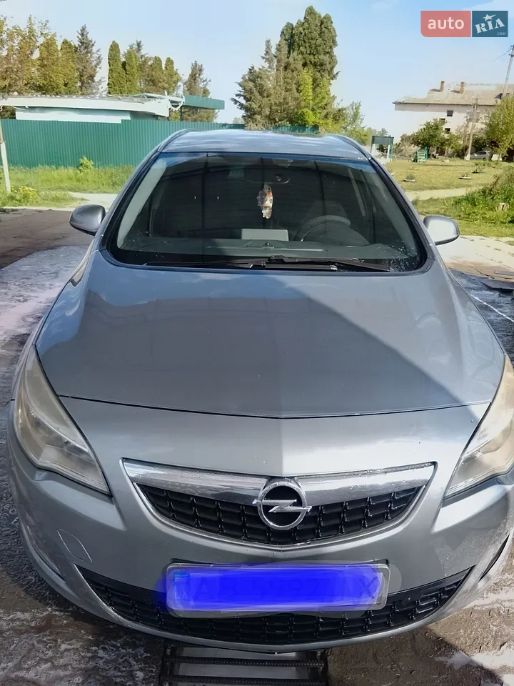 2010 Opel Astra - мініатюра 22
