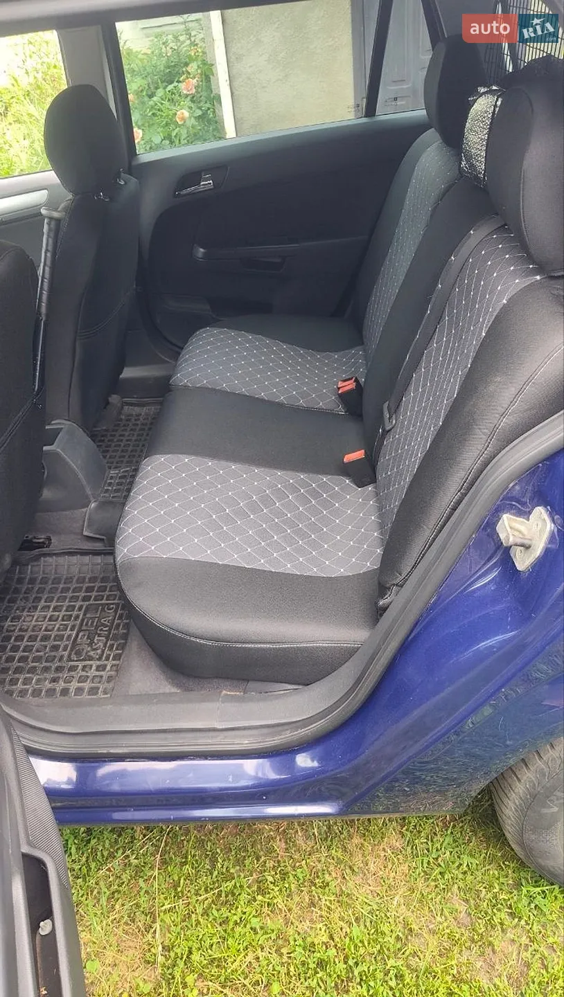 2010 Opel Astra - мініатюра 4