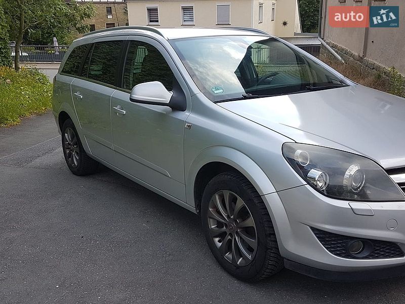 2010 Opel Astra, VIN W0L0AHL35A5036630:plate — фото 1 (autoria)