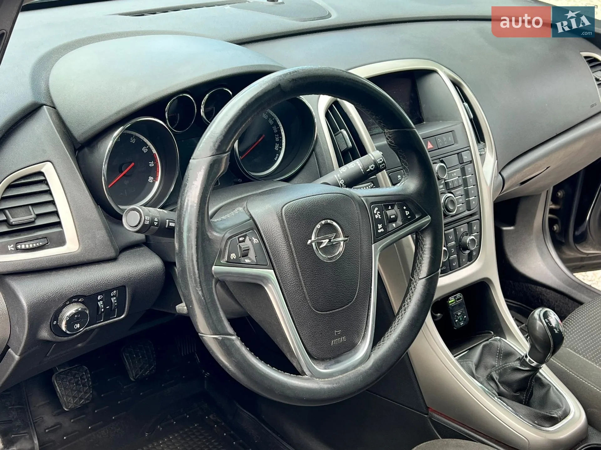 2010 Opel Astra - мініатюра 10