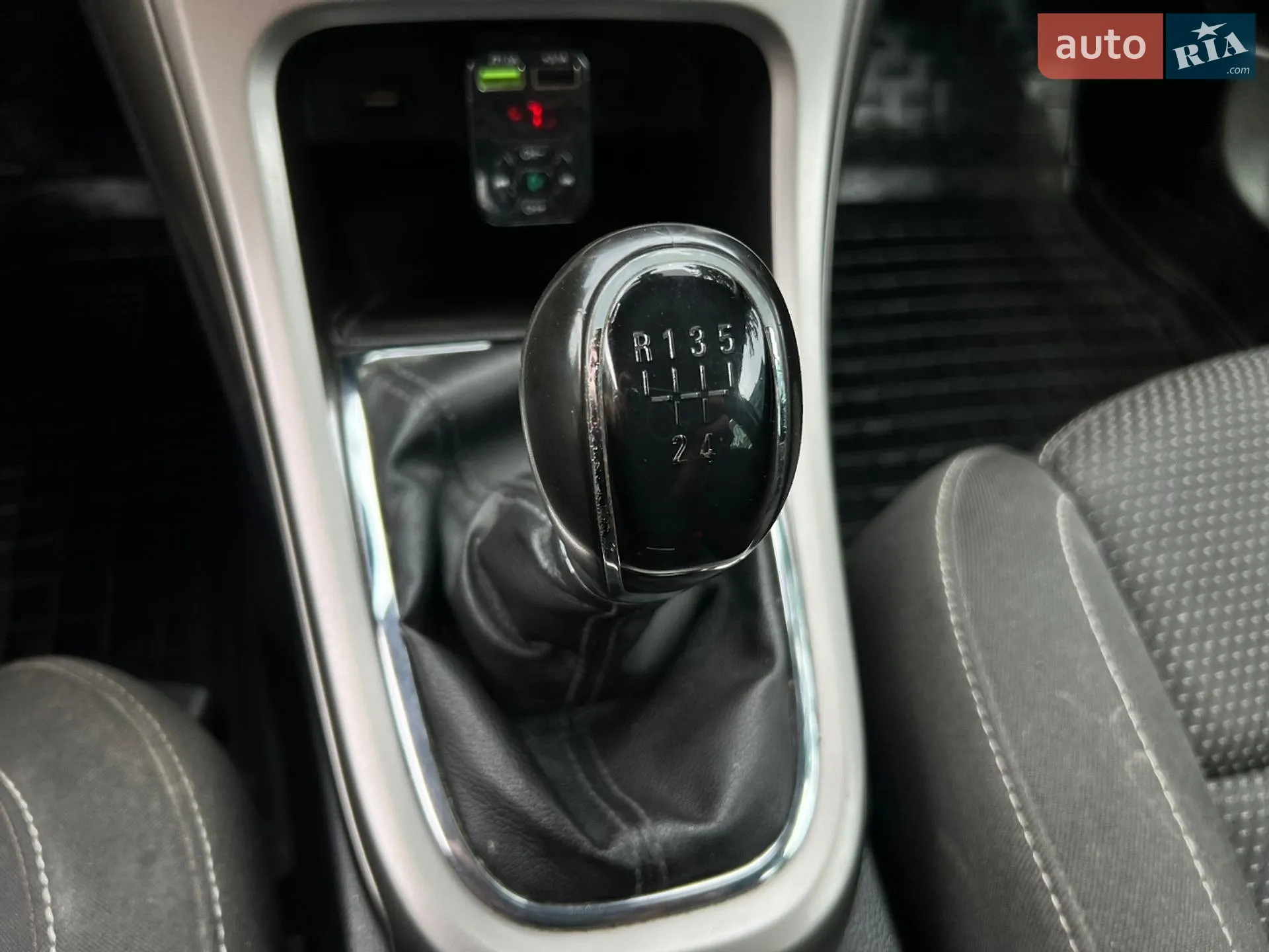 2010 Opel Astra - мініатюра 23