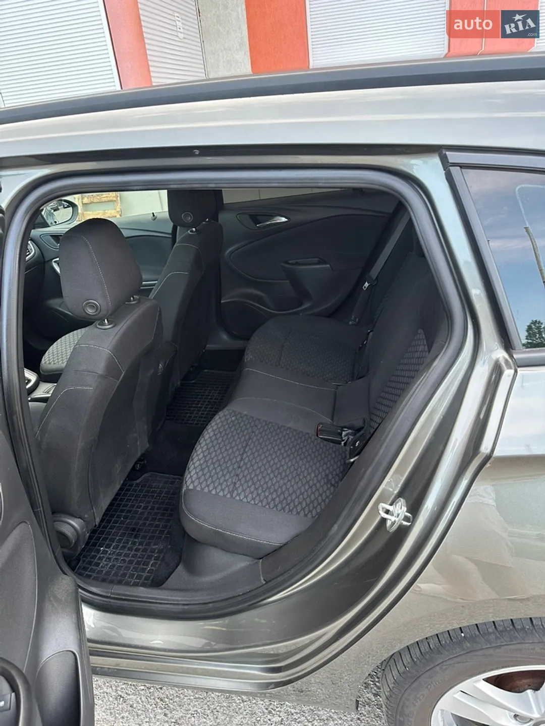 2017 Opel Astra - мініатюра 11
