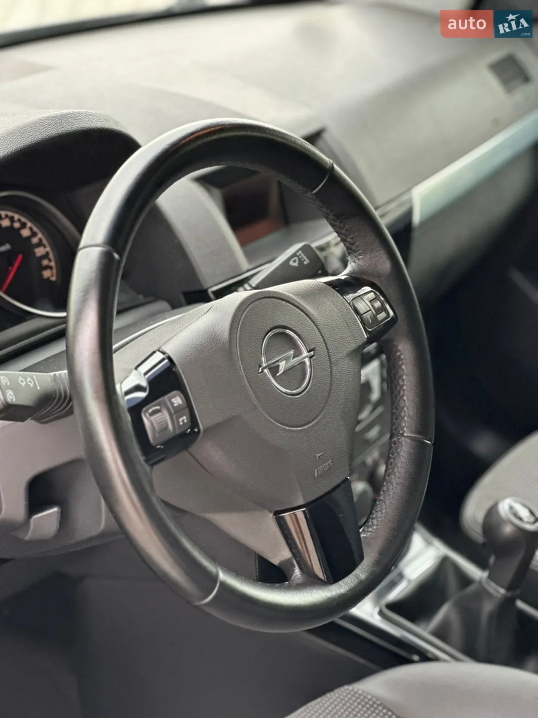 2010 Opel Astra - мініатюра 17