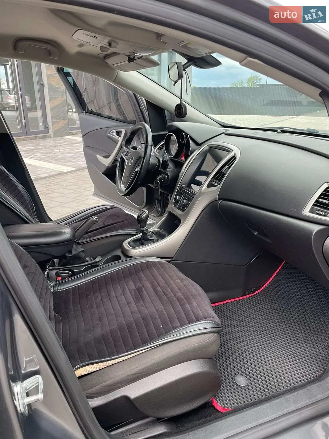 2011 Opel Astra - мініатюра 10