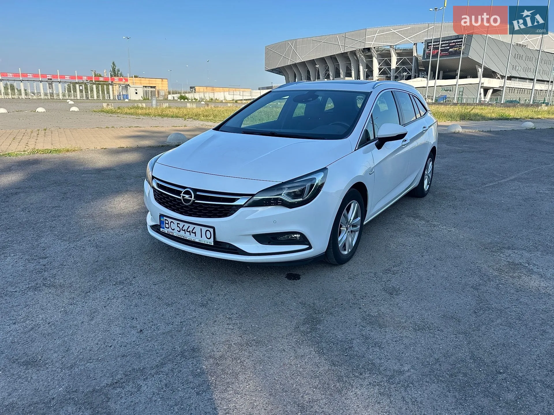 2017 Opel Astra - фото 1