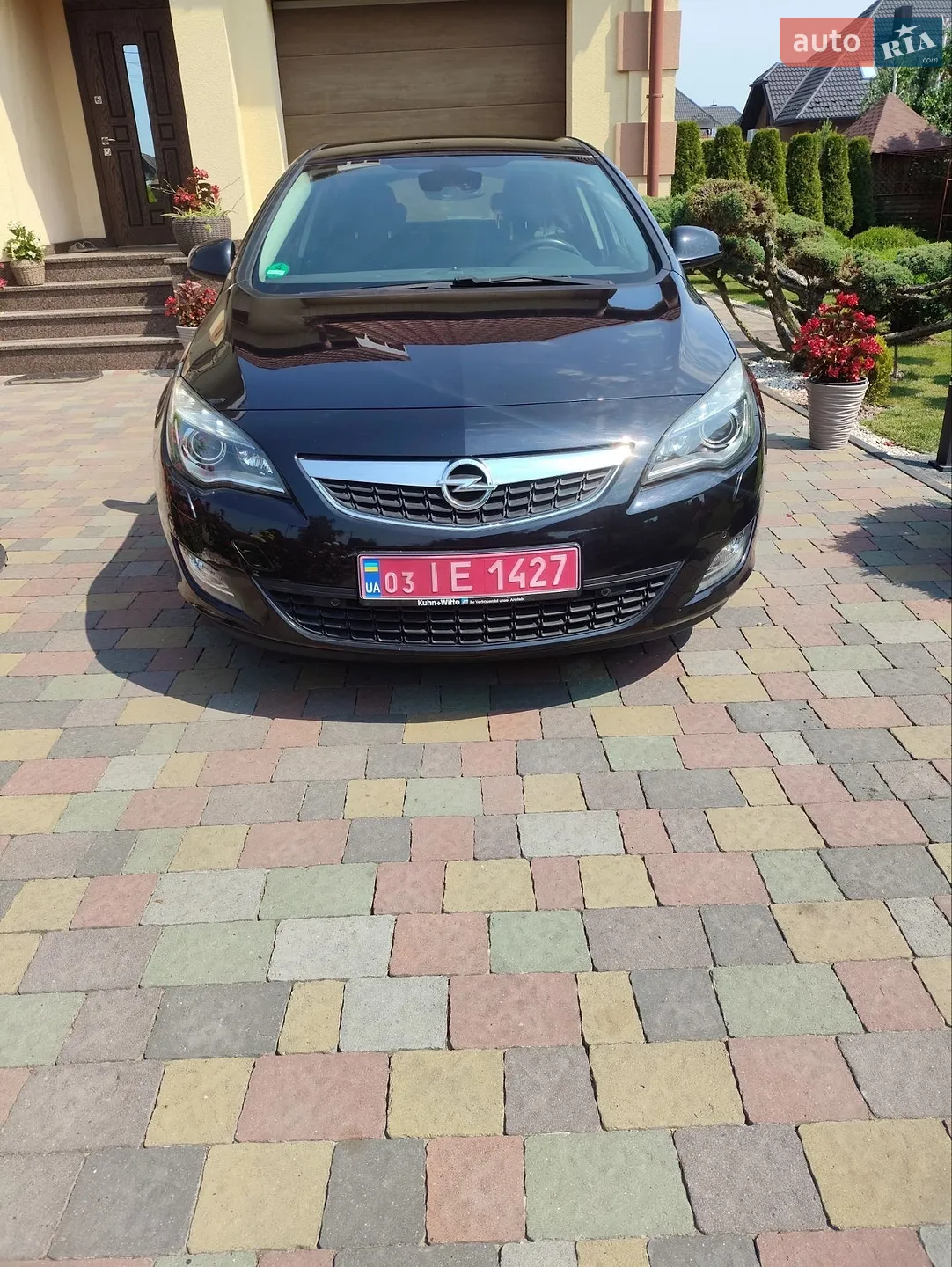 2011 Opel Astra - фото 1