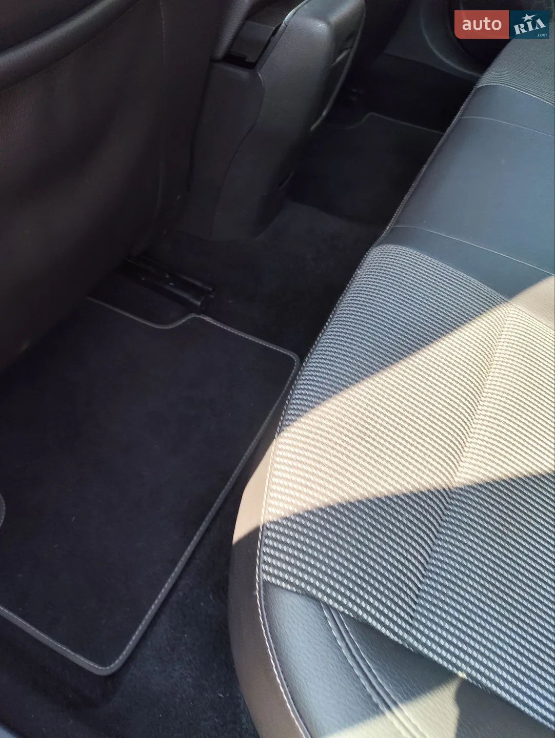 2011 Opel Astra - мініатюра 49