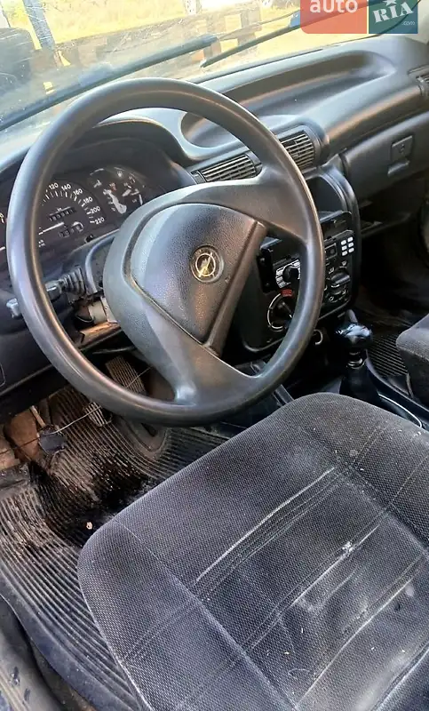 Opel Astra 1992 VIN W0L000059N2538940 фото оголошення 2 з 36