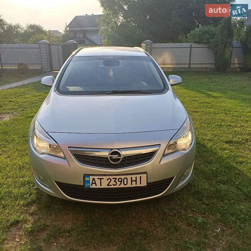2010 Opel Astra - мініатюра 11