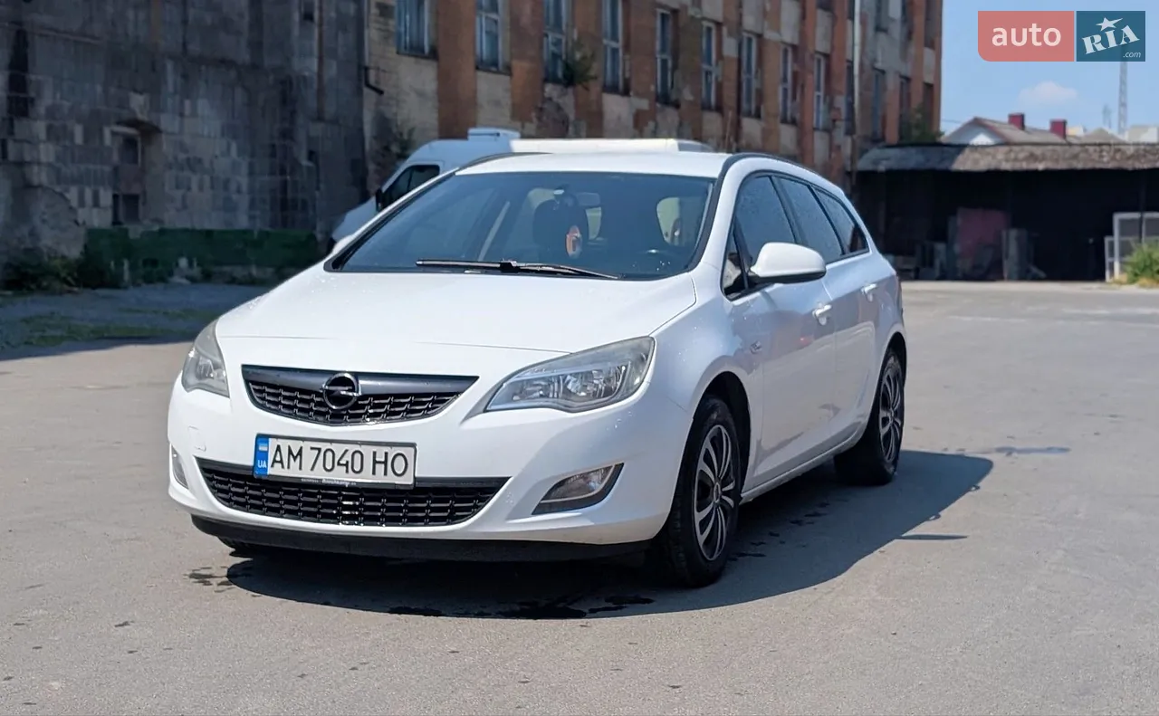 2011 Opel Astra - мініатюра 21
