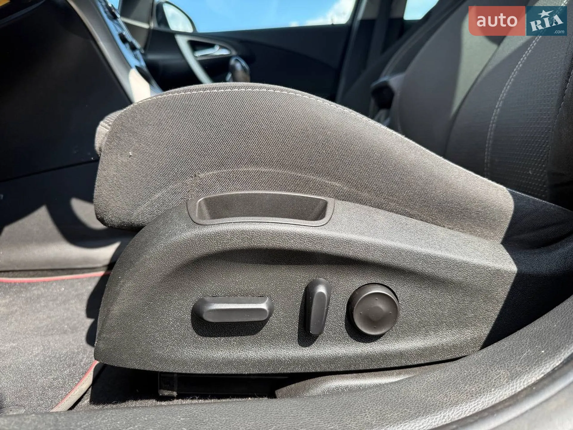 2013 Opel Astra - мініатюра 20