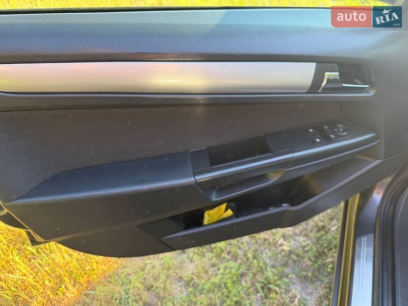 Универсал Opel Astra 2010 в Нежине