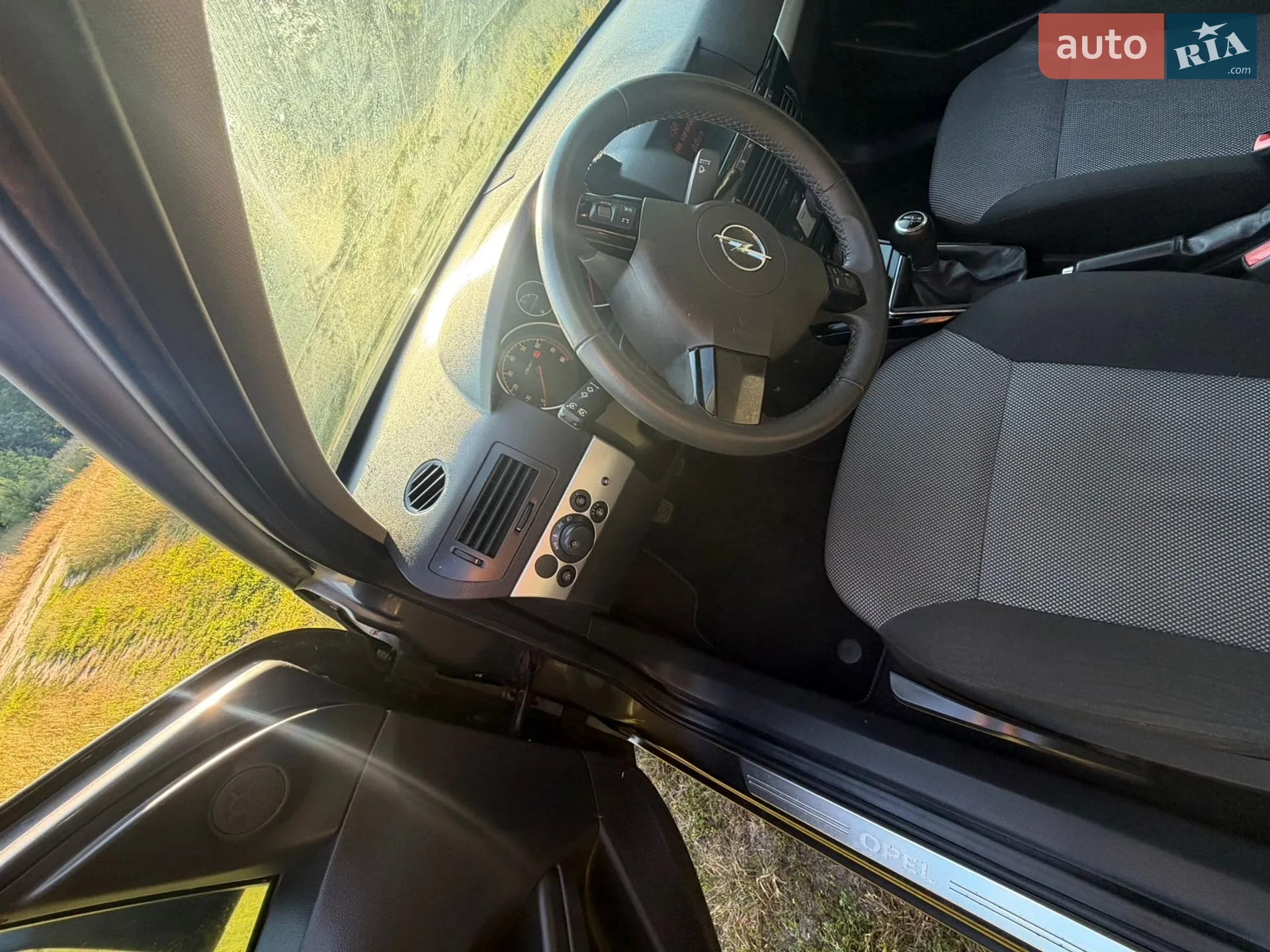 2010 Opel Astra - мініатюра 45