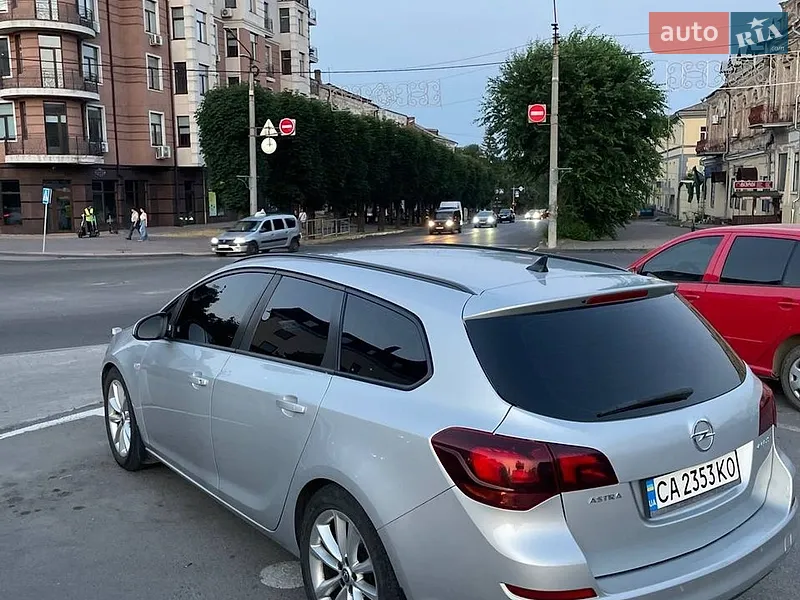 Opel Astra