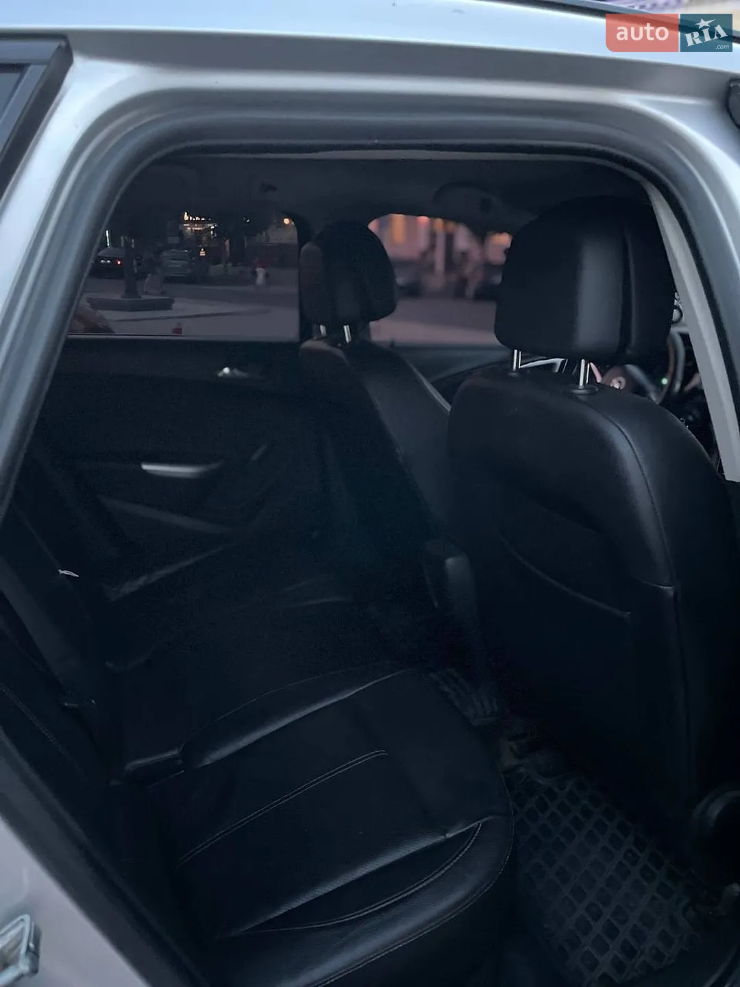 2011 Opel Astra - мініатюра 8