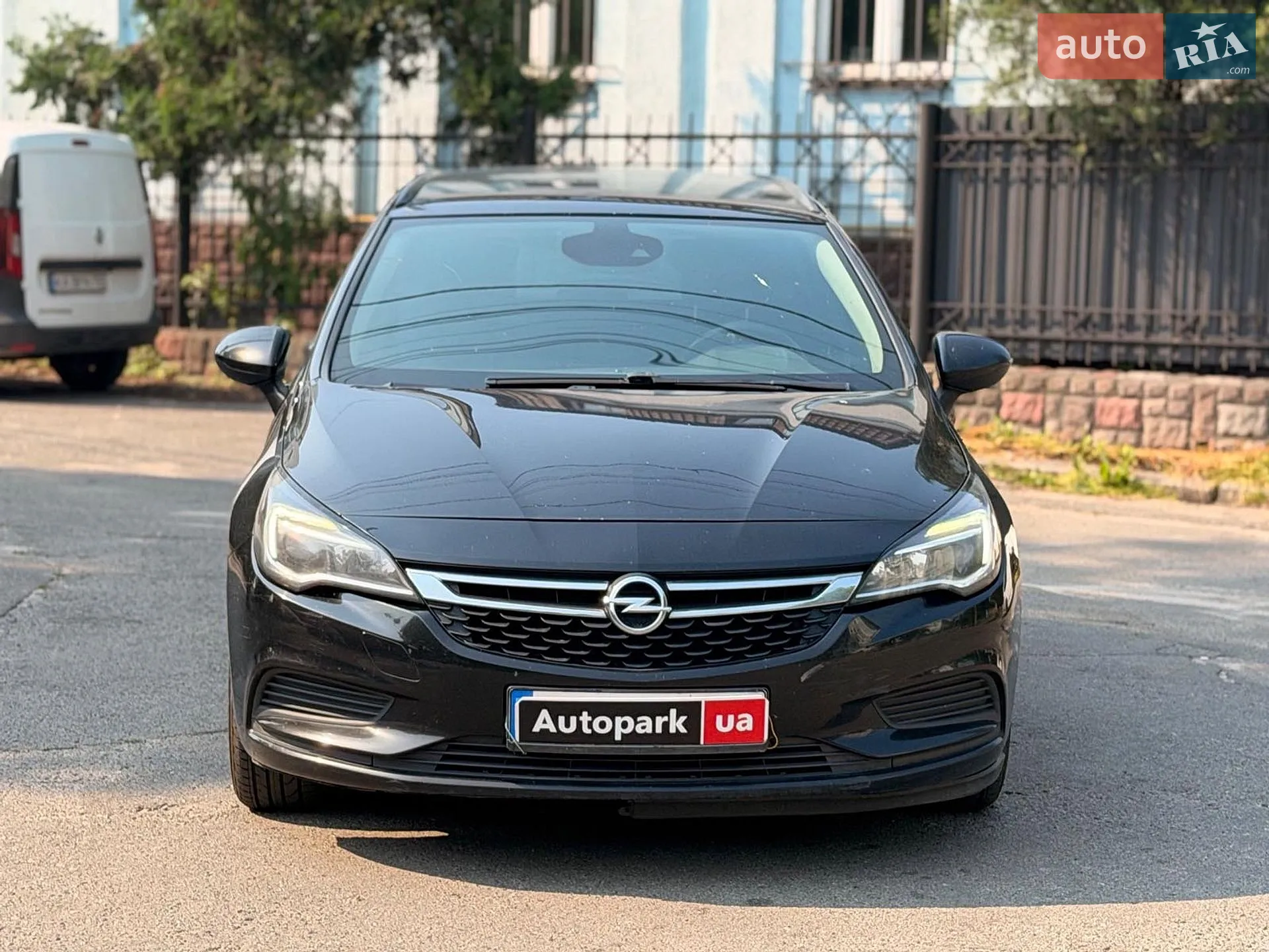 2017 Opel Astra - мініатюра 2