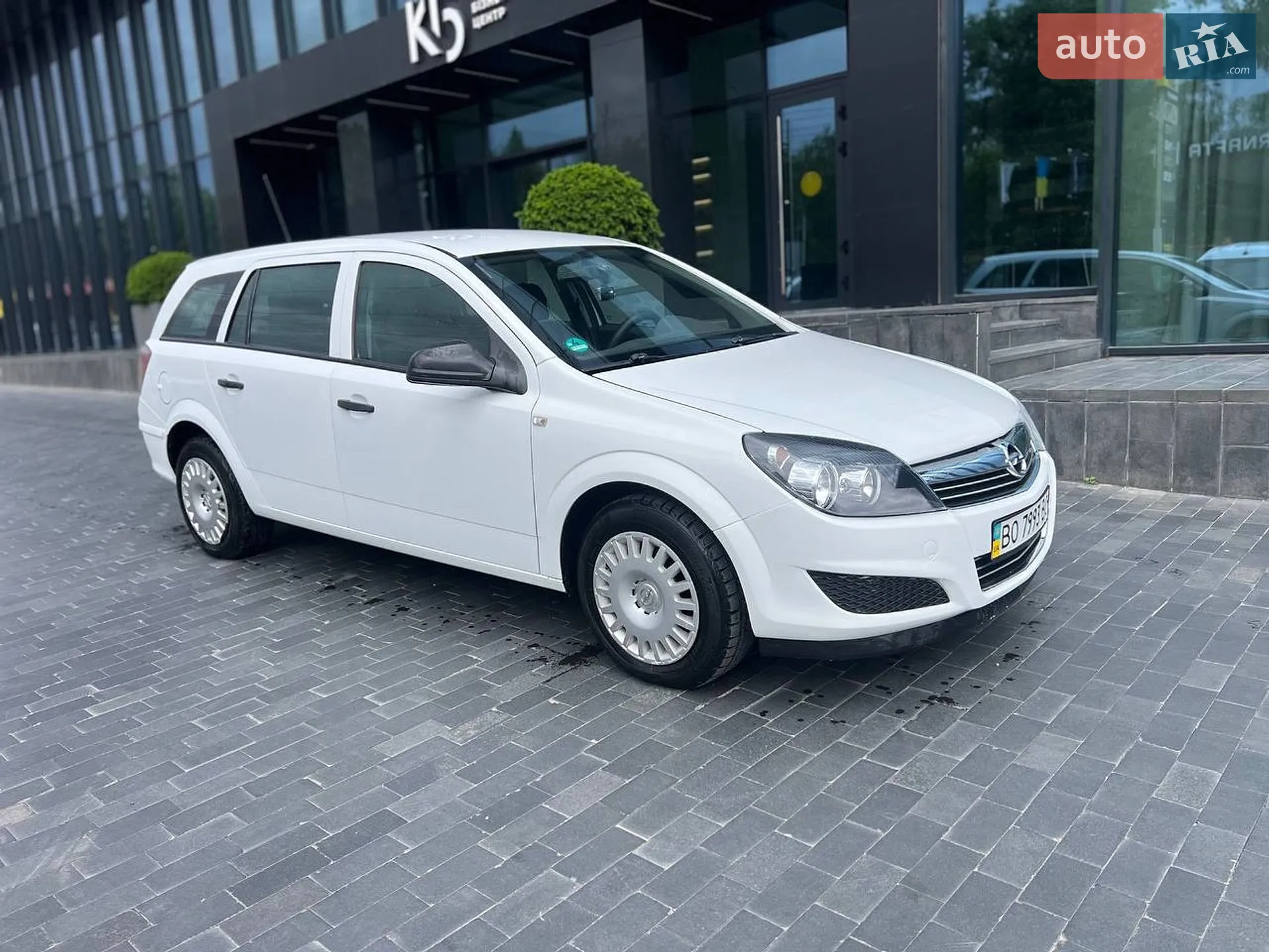 2010 Opel Astra - мініатюра 7
