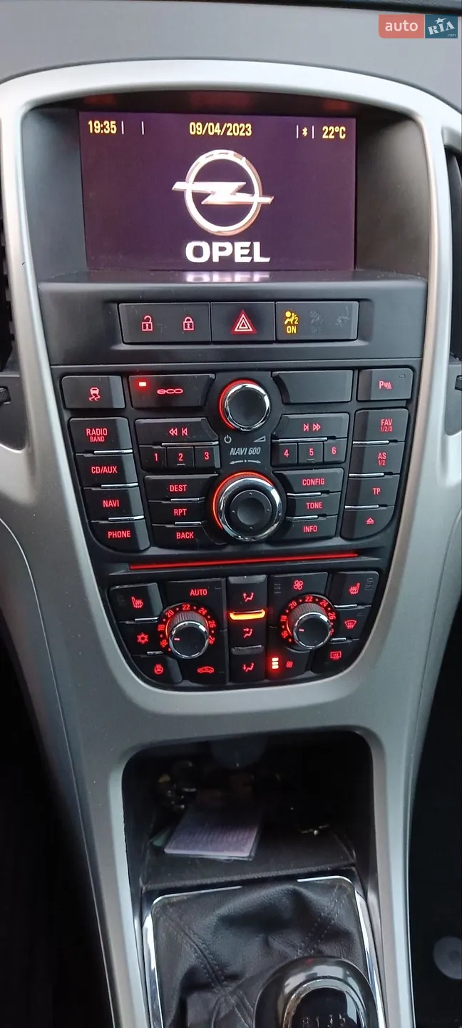 2013 Opel Astra - мініатюра 12