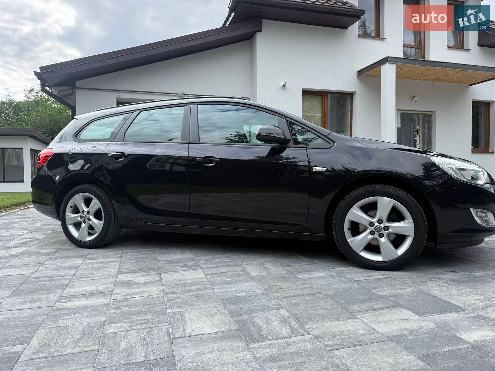 2011 Opel Astra - мініатюра 4
