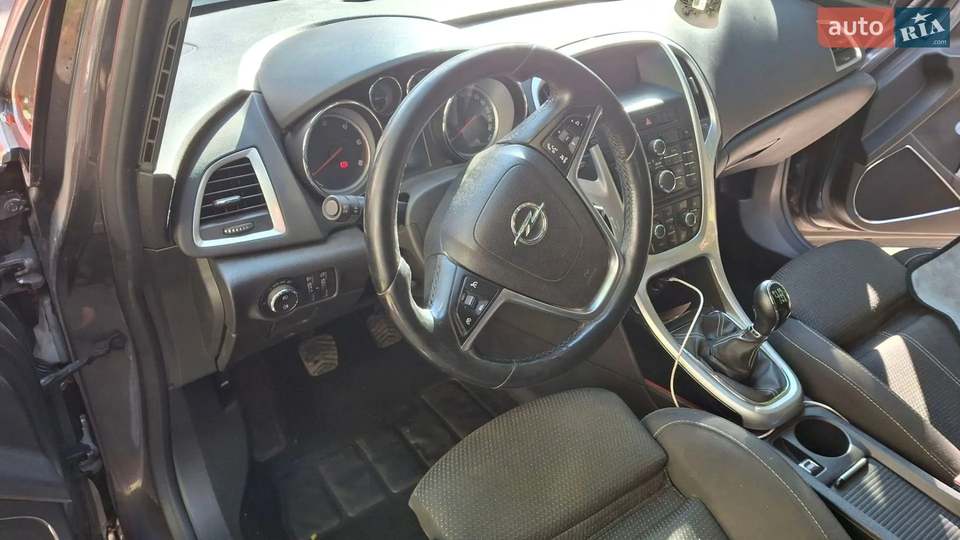 2011 Opel Astra - мініатюра 6