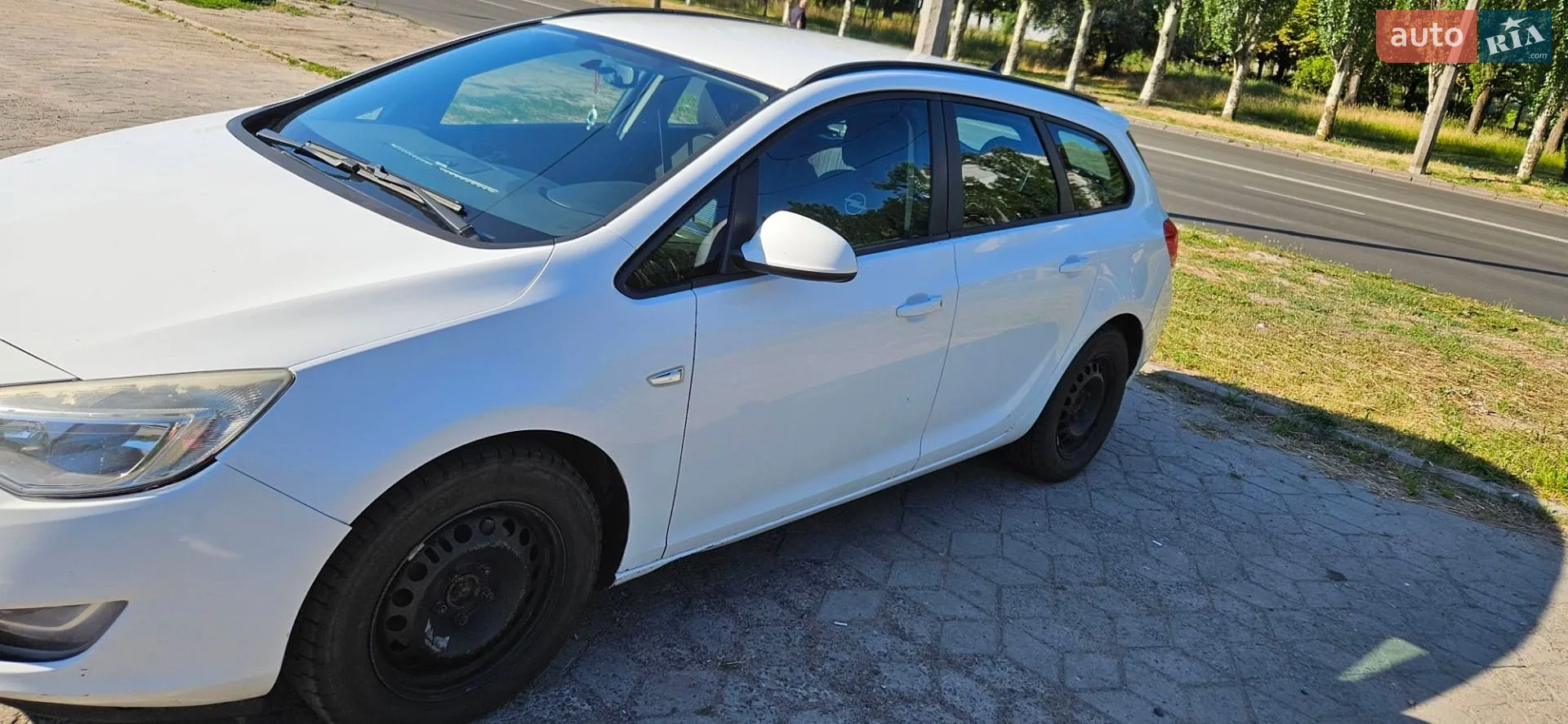 2012 Opel Astra - мініатюра 3