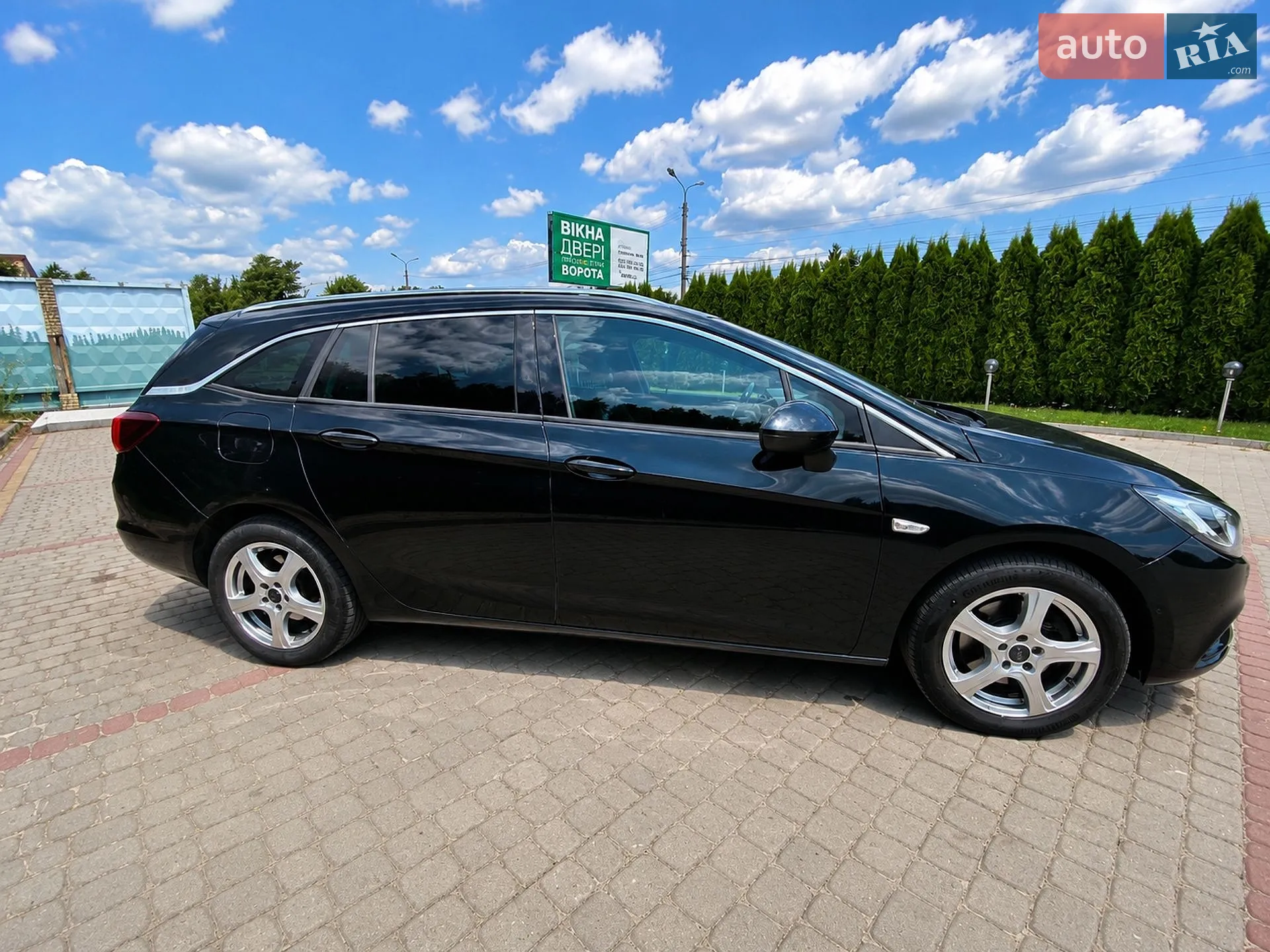 2017 Opel Astra - мініатюра 11