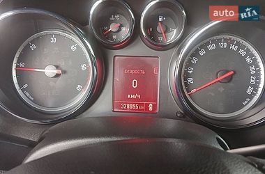 Универсал Opel Astra 2013 в Львове