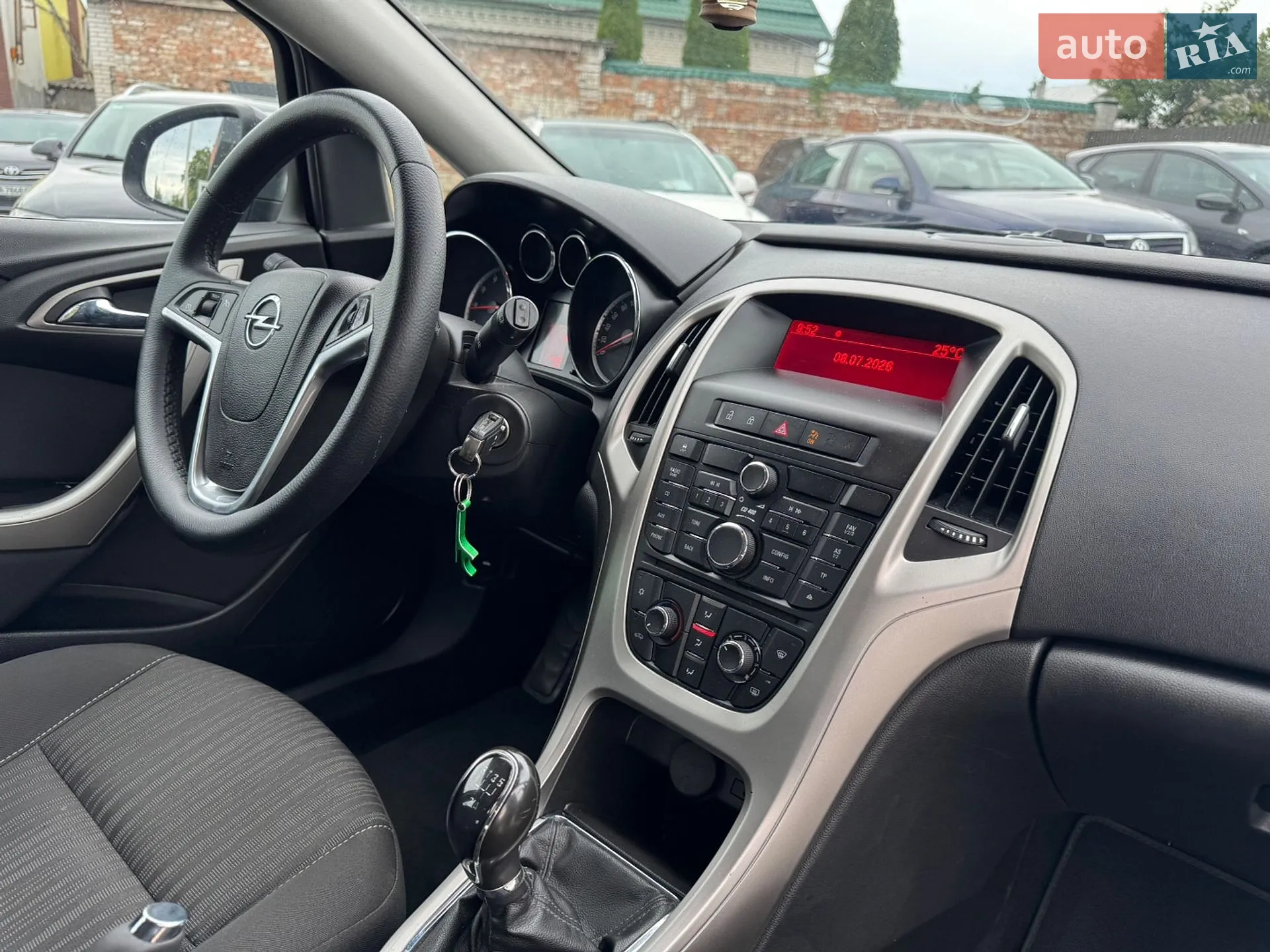2010 Opel Astra - мініатюра 16