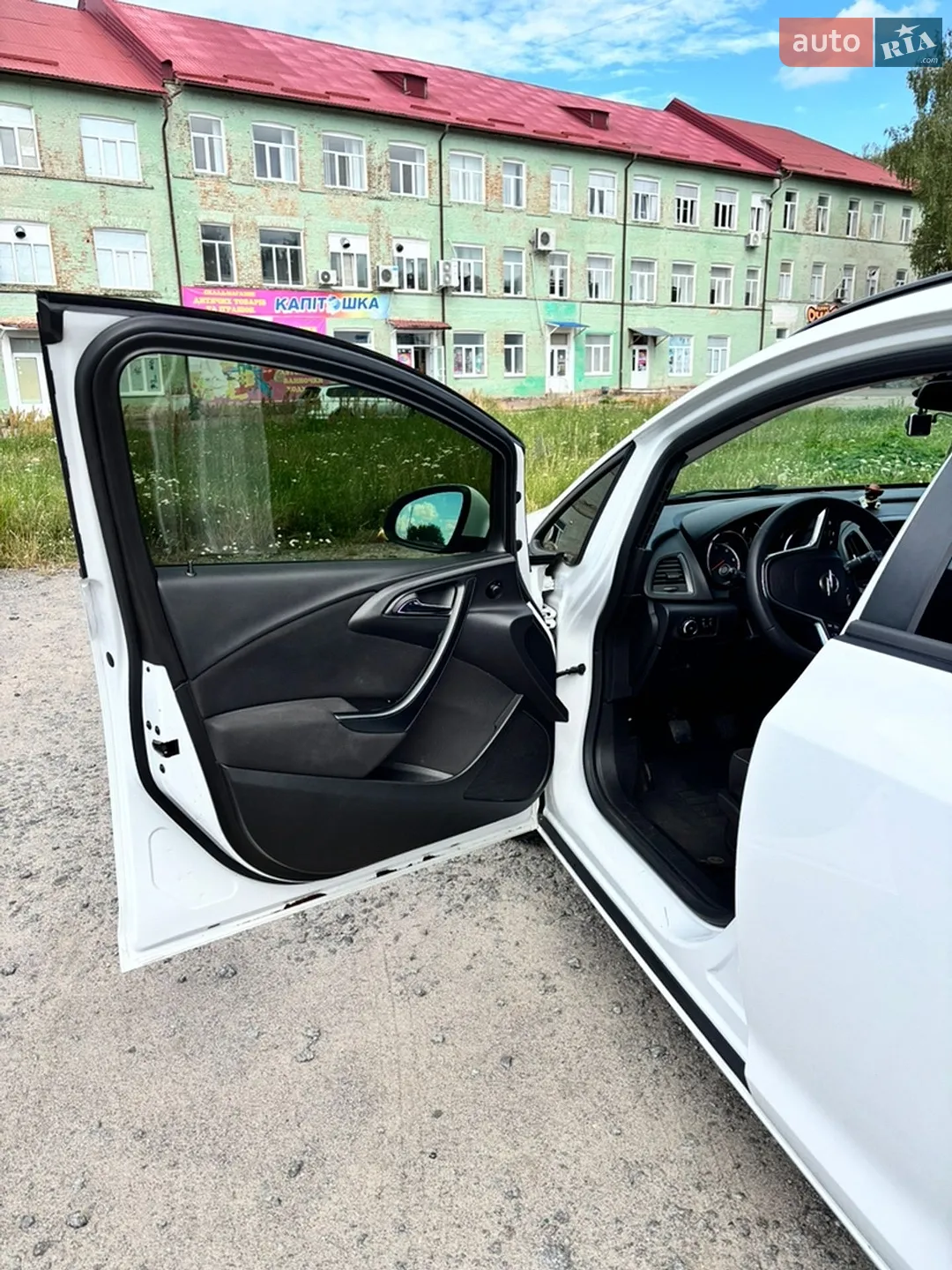 2011 Opel Astra - мініатюра 20