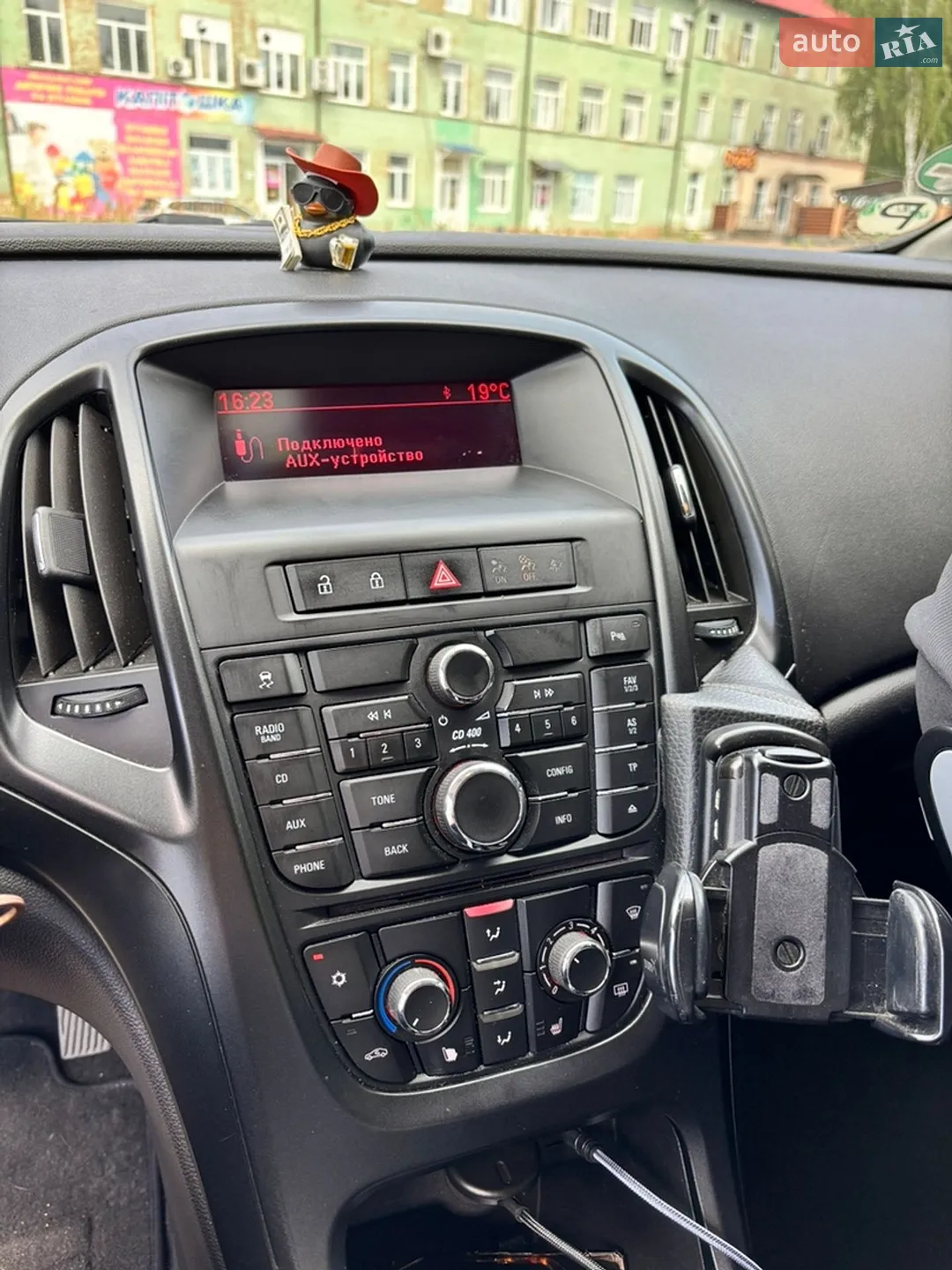 2011 Opel Astra - мініатюра 26