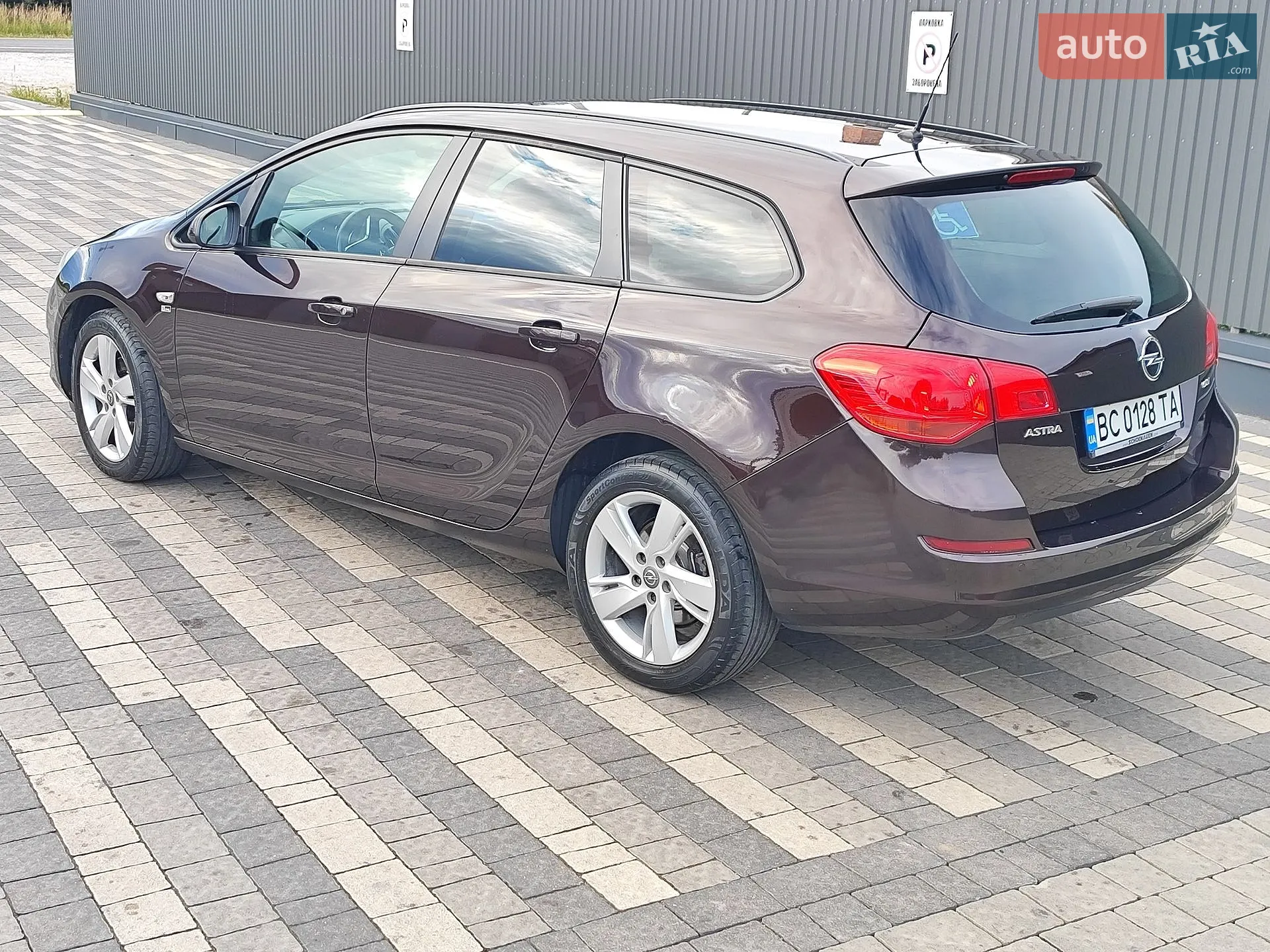 2012 Opel Astra - мініатюра 12