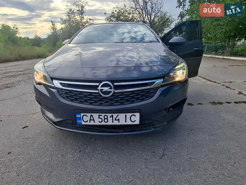 Opel Astra 2016