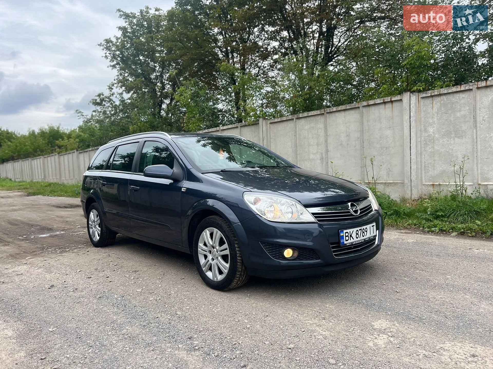 2010 Opel Astra - мініатюра 8