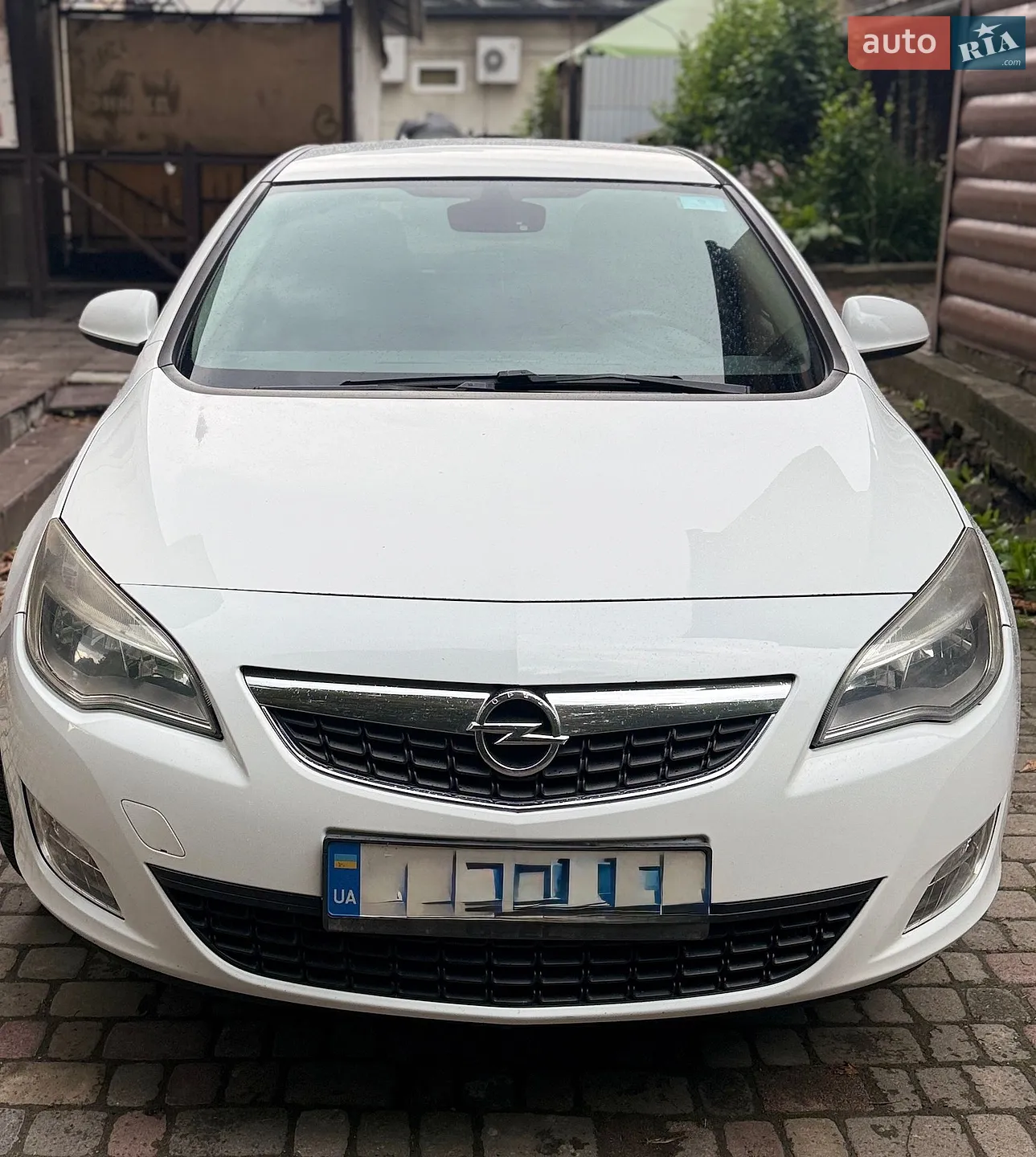 2010 Opel Astra - фото 1