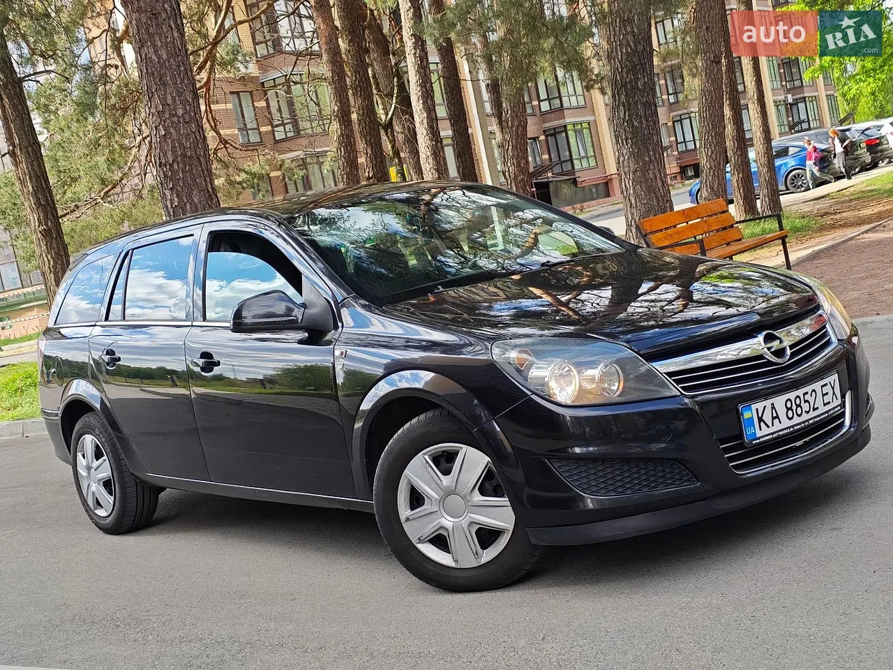 2010 Opel Astra - мініатюра 8