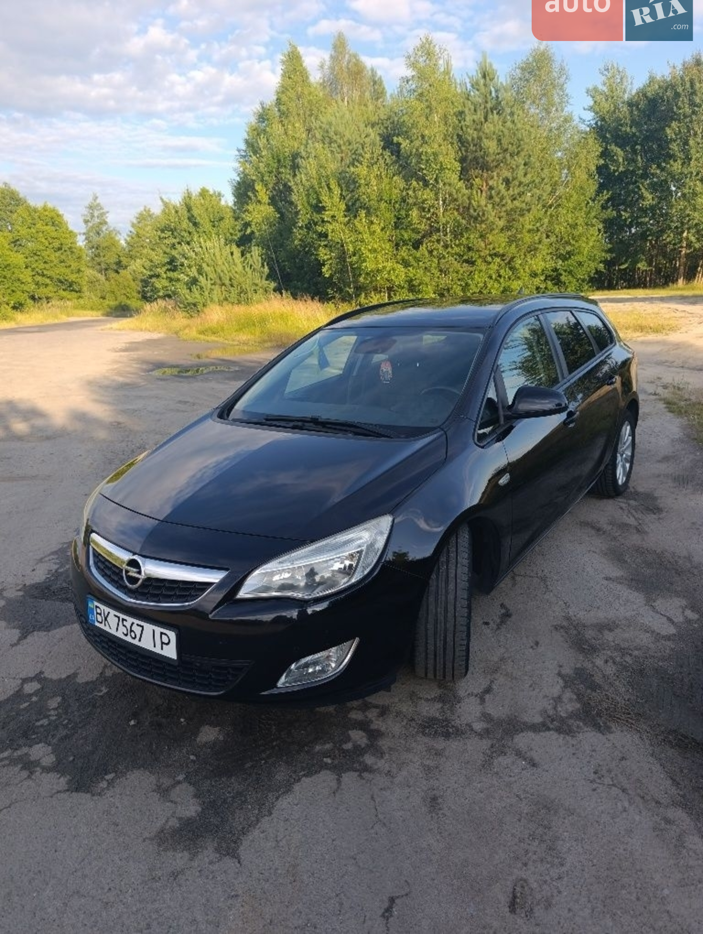 2011 Opel Astra - фото 1
