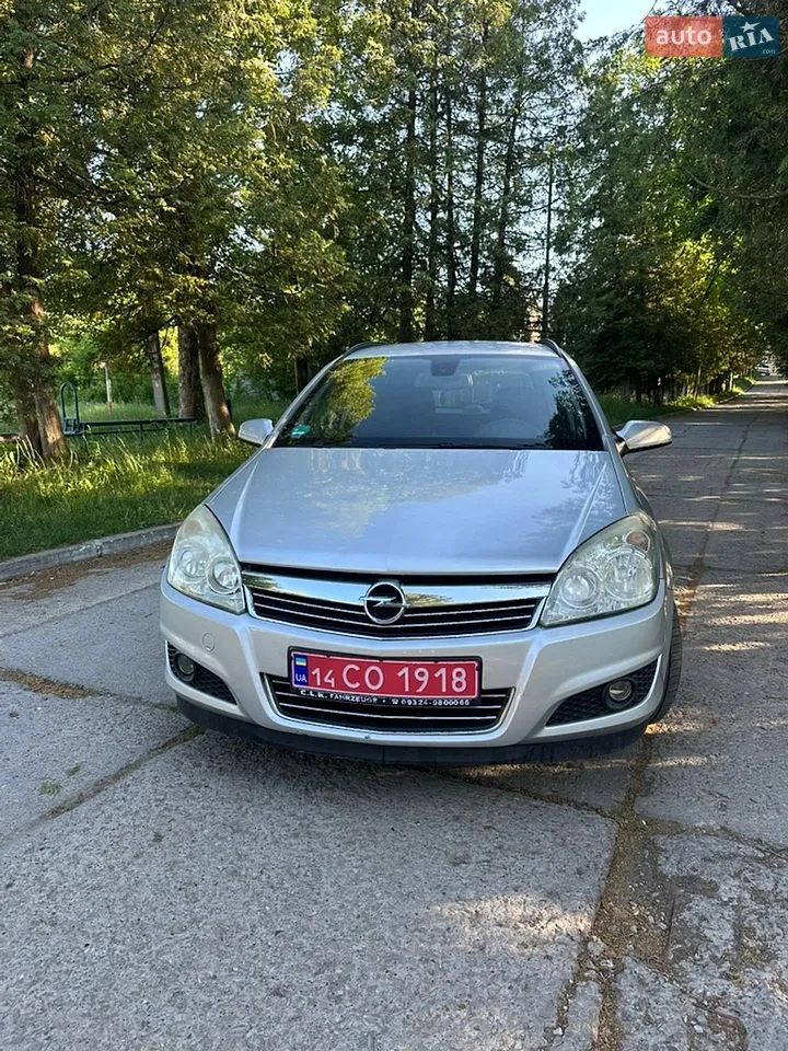 2010 Opel Astra - мініатюра 20