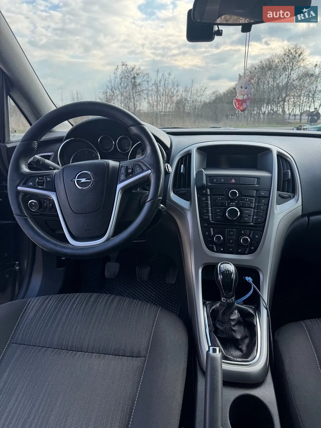 2011 Opel Astra - мініатюра 8