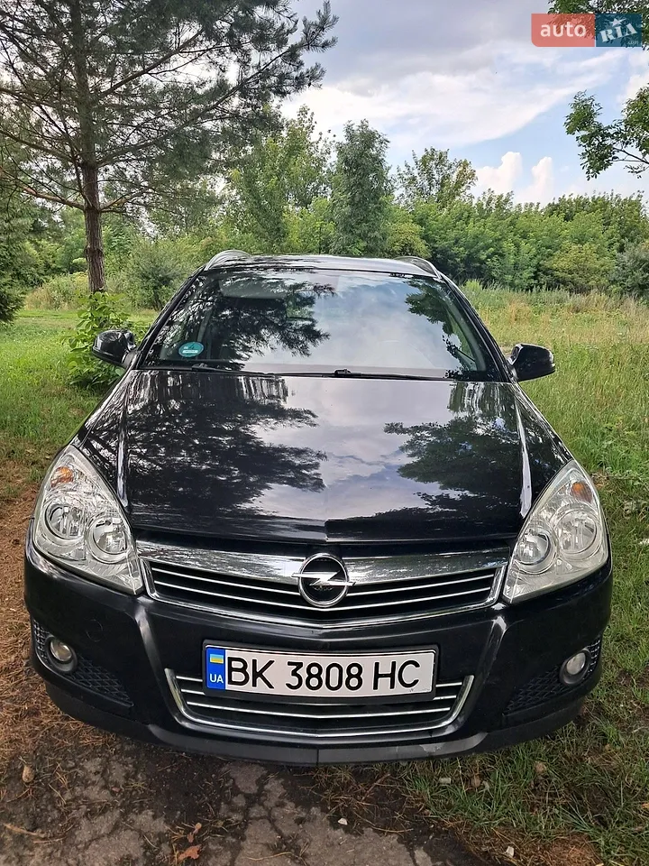 2010 Opel Astra - мініатюра 21