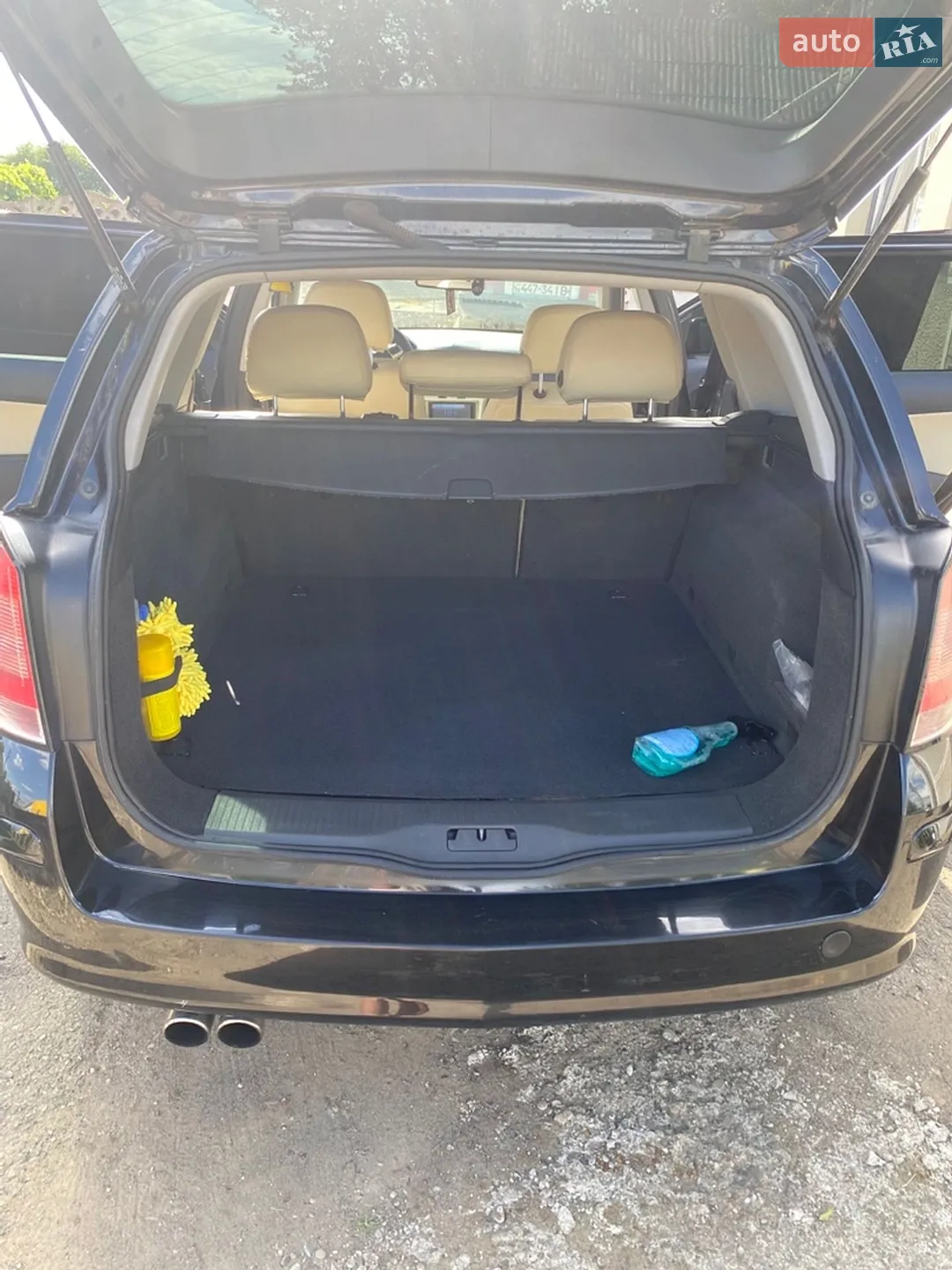 2010 Opel Astra - мініатюра 8