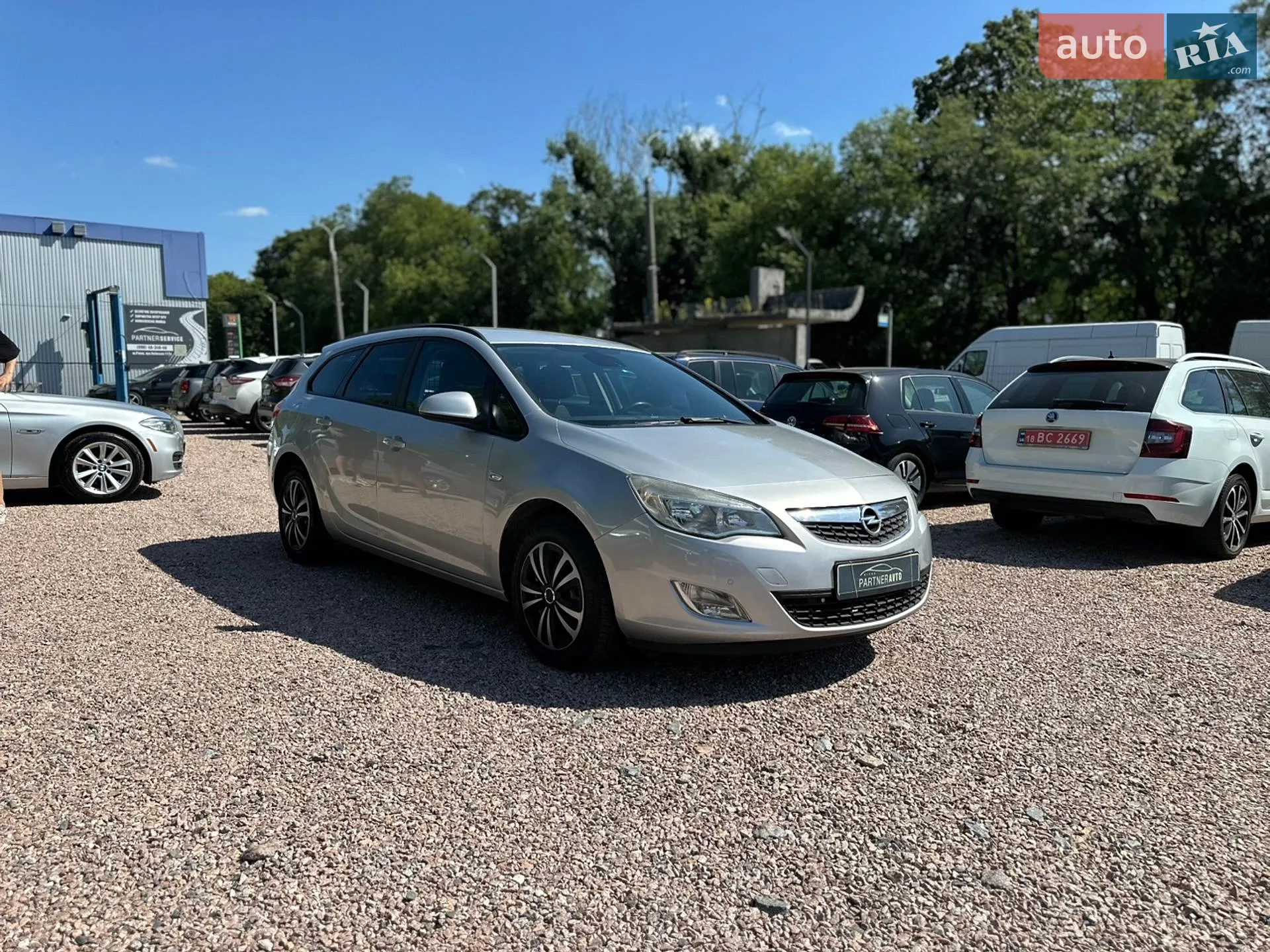2011 Opel Astra - мініатюра 11