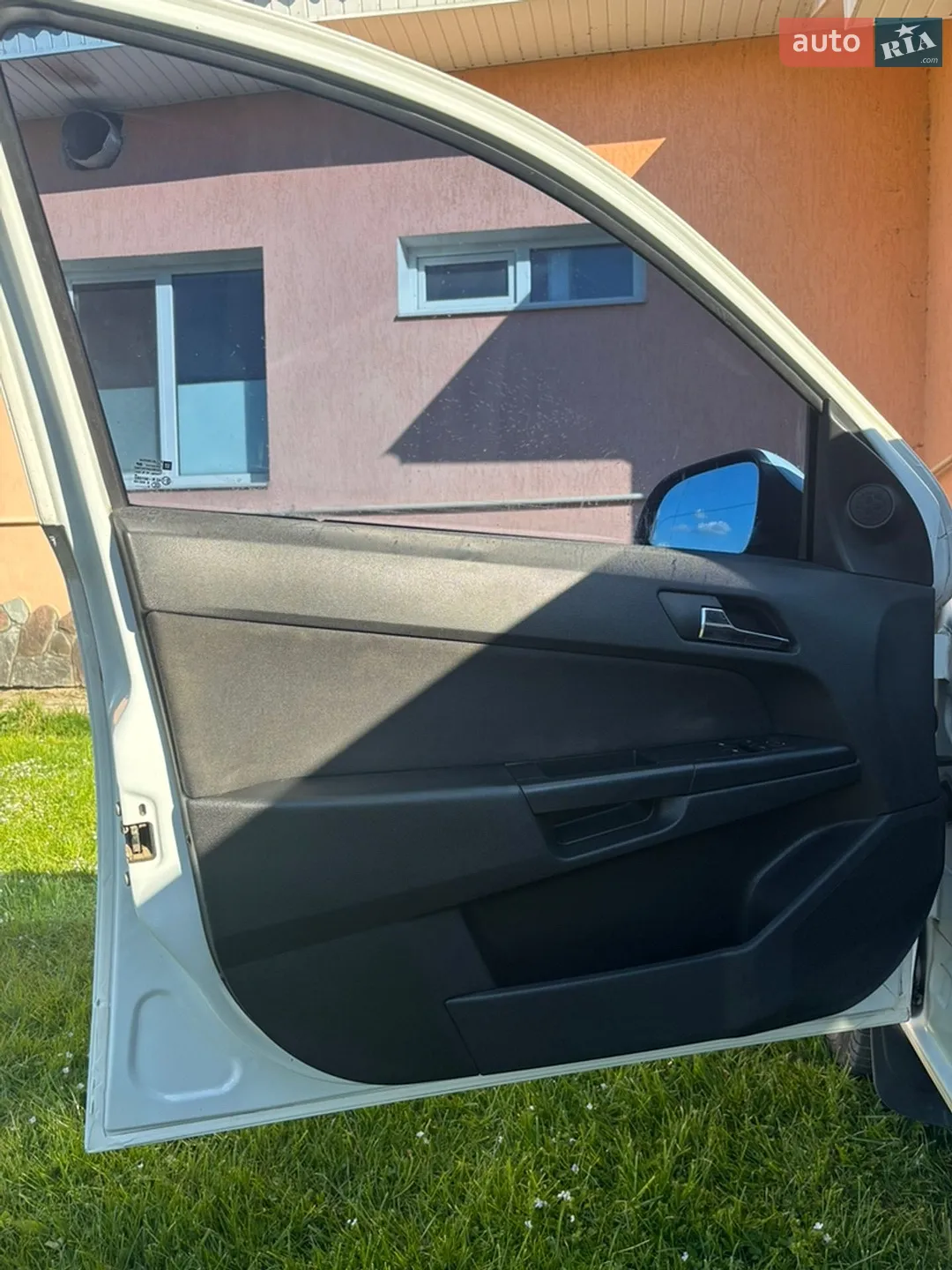 2010 Opel Astra - мініатюра 6