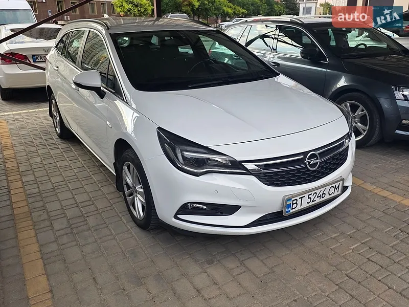 Opel Astra 2016