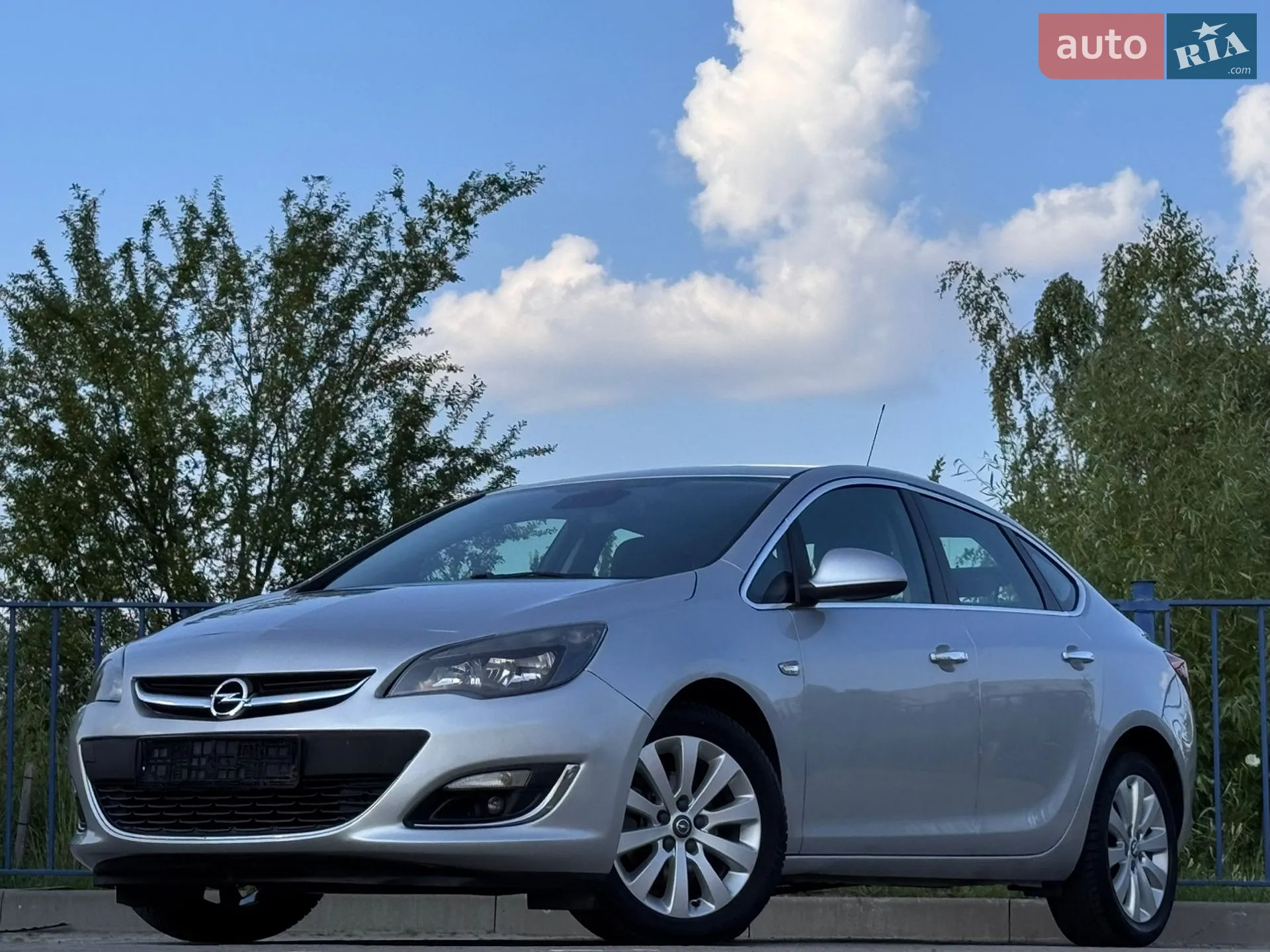 2013 Opel Astra - мініатюра 4