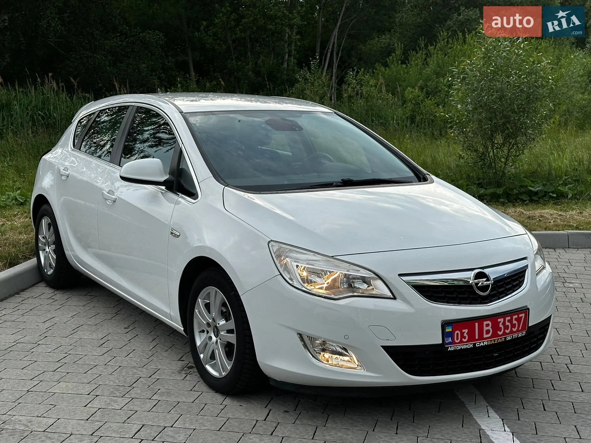 2012 Opel Astra - мініатюра 2