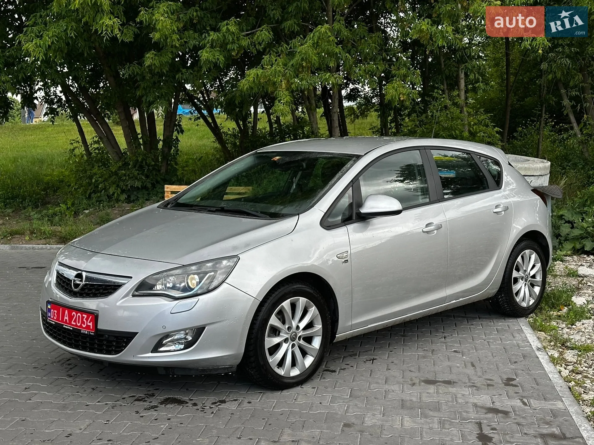 2012 Opel Astra - мініатюра 2
