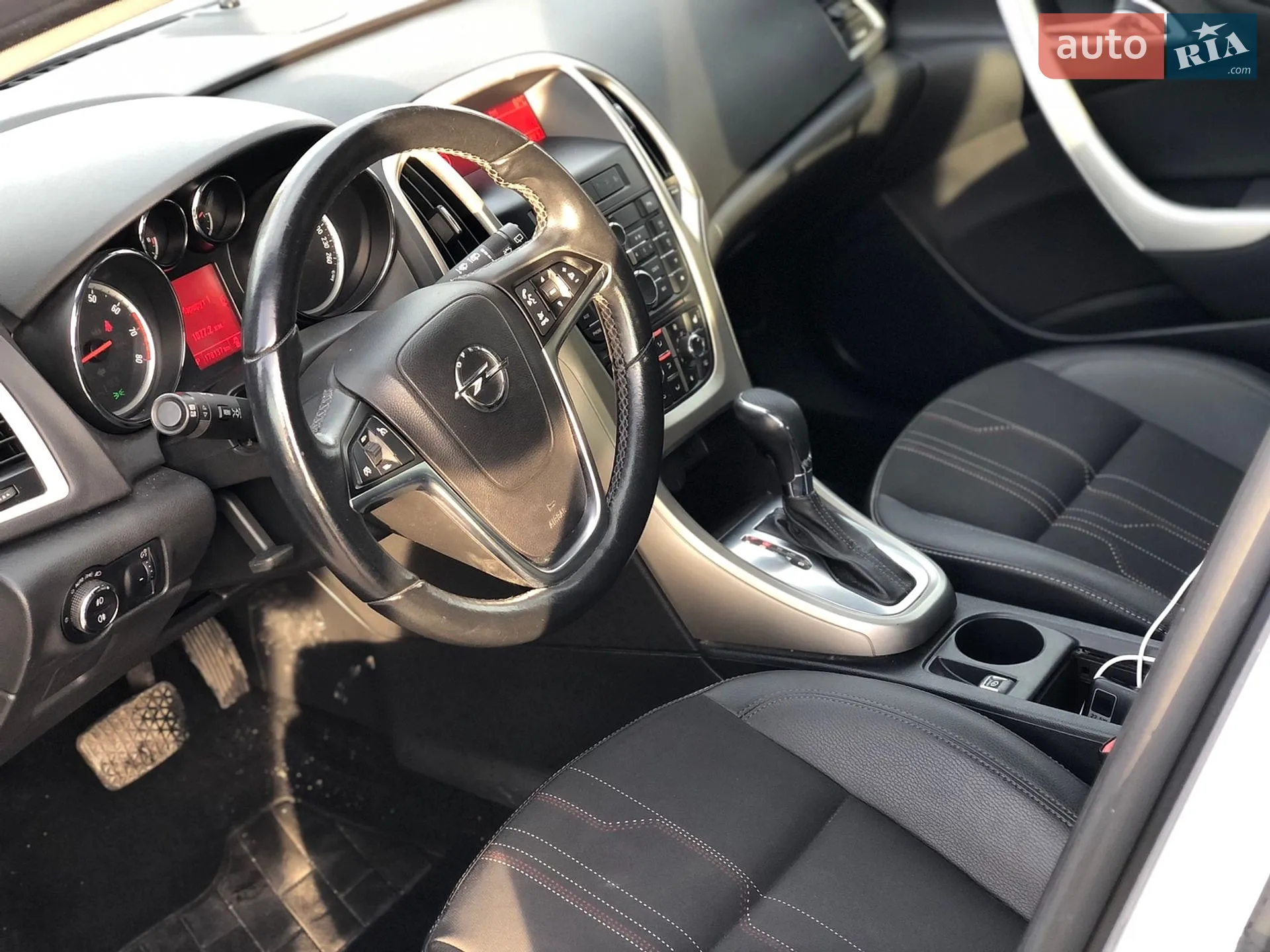 2012 Opel Astra - мініатюра 30