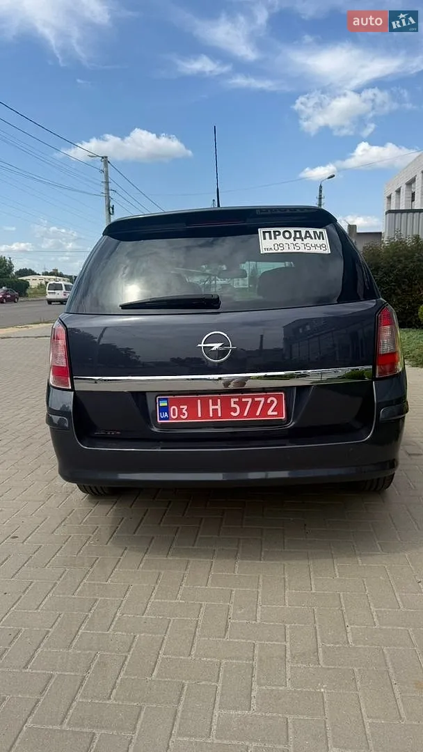 2010 Opel Astra - мініатюра 58