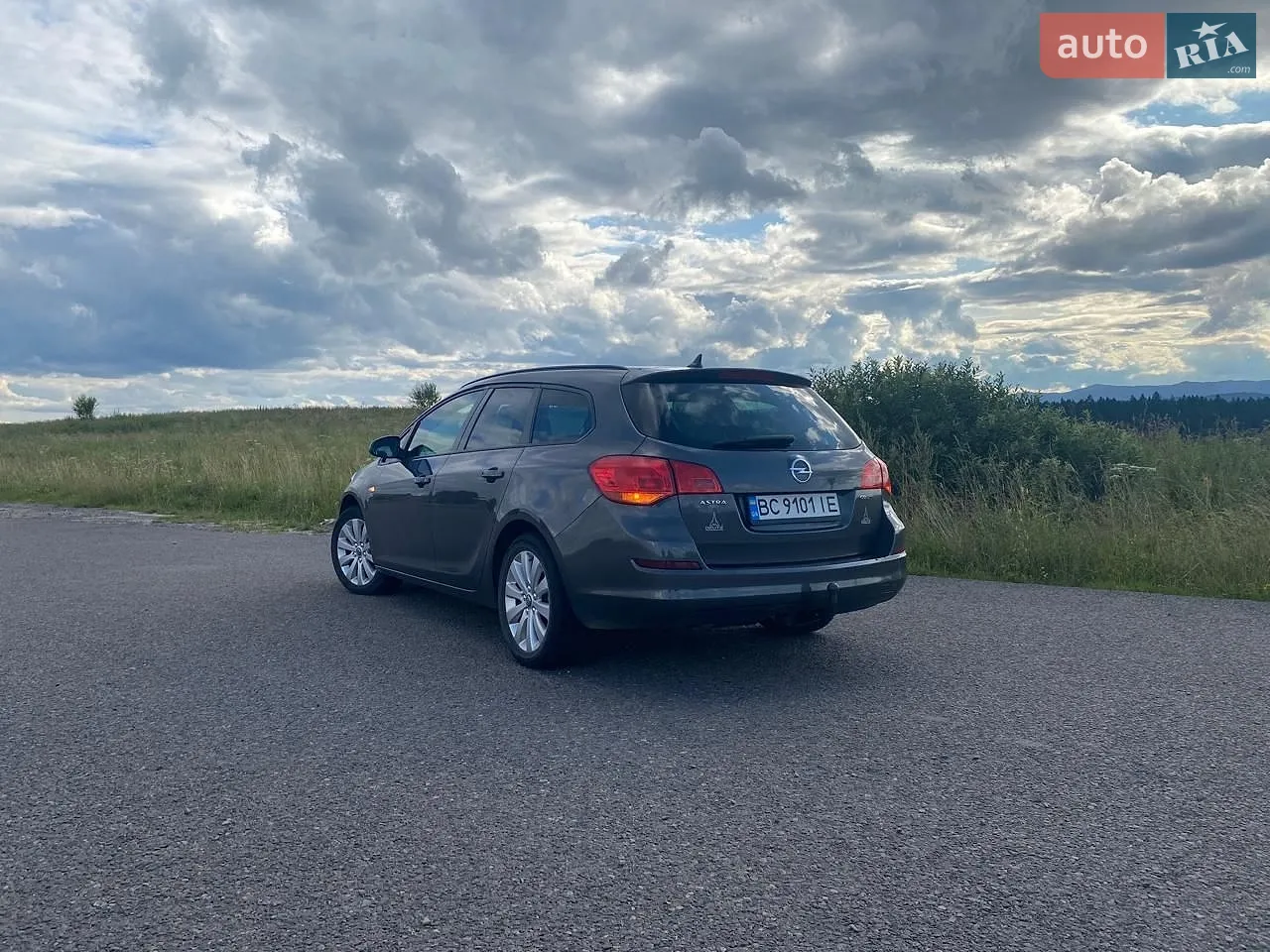 2012 Opel Astra - мініатюра 8